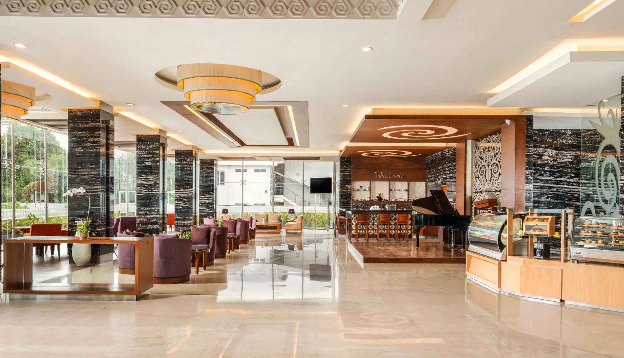 Swiss-Belhotel Danum Palangkaraya Extérieur photo
