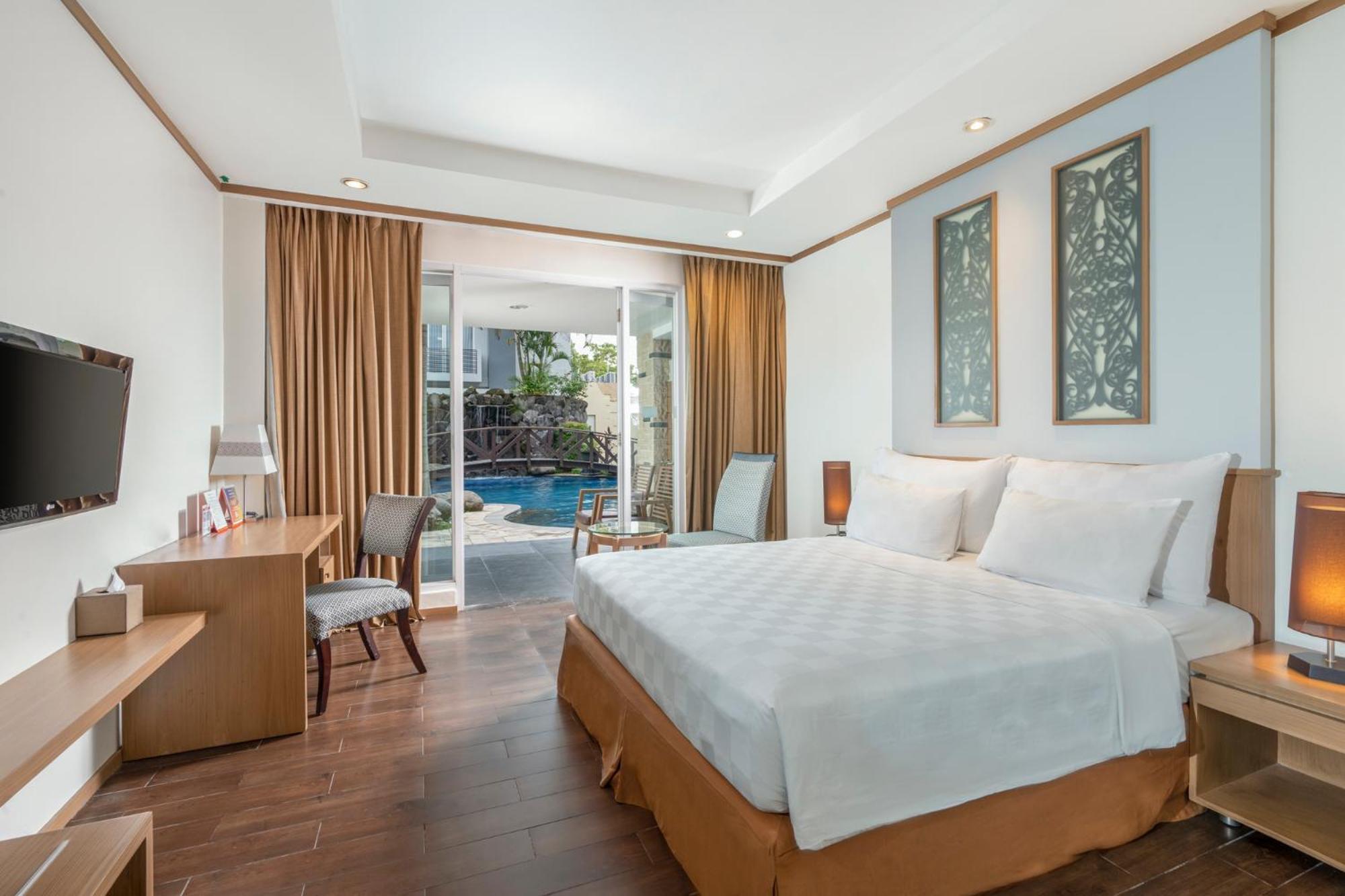 Swiss-Belhotel Danum Palangkaraya Extérieur photo