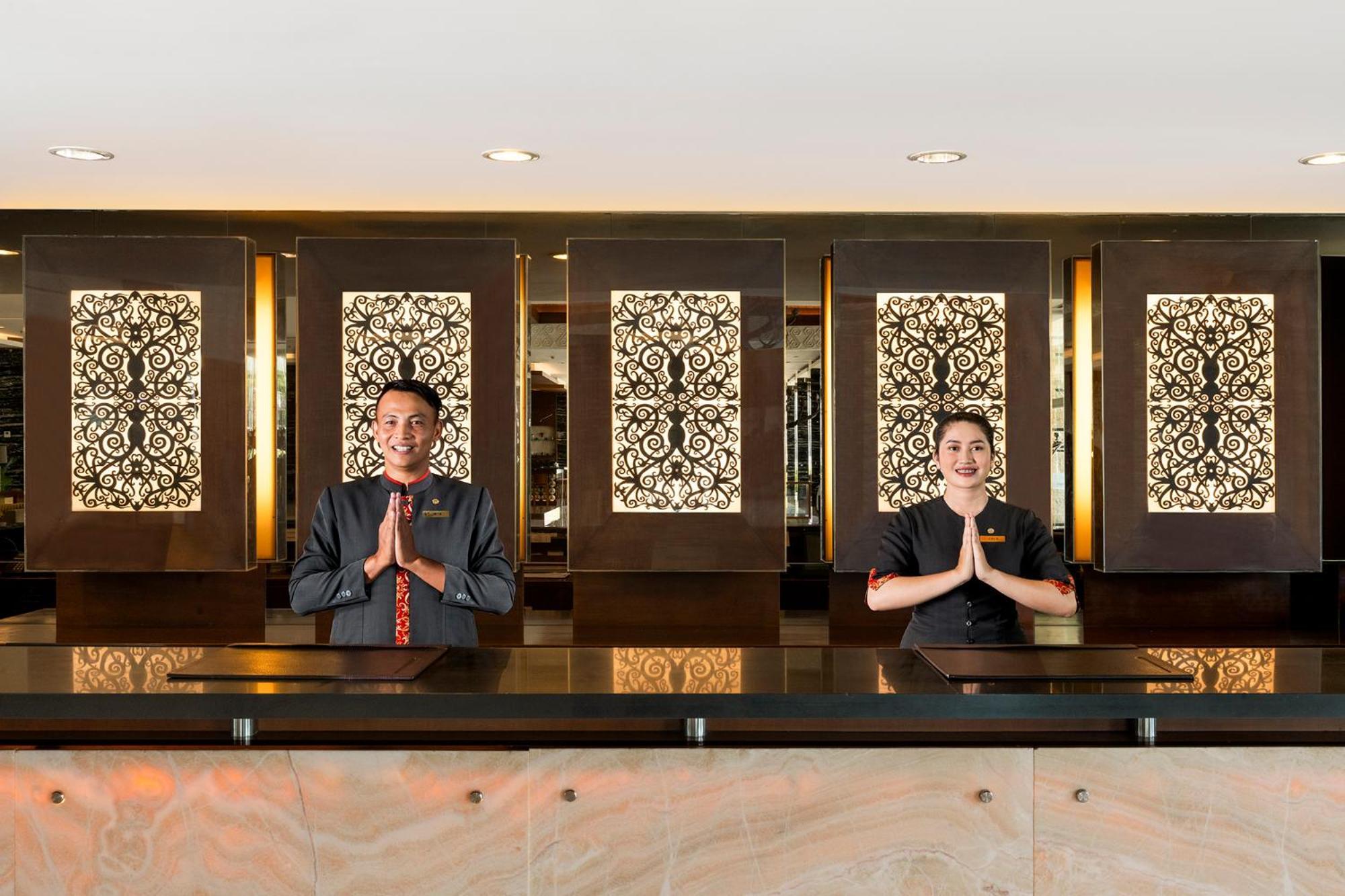 Swiss-Belhotel Danum Palangkaraya Extérieur photo