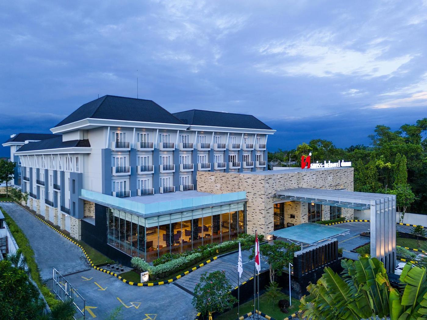 Swiss-Belhotel Danum Palangkaraya Extérieur photo